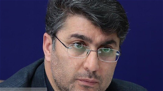 فقدان  اِلمان‌هاي اختصاصي  در ميادين شهري  کاملاً محسوس است